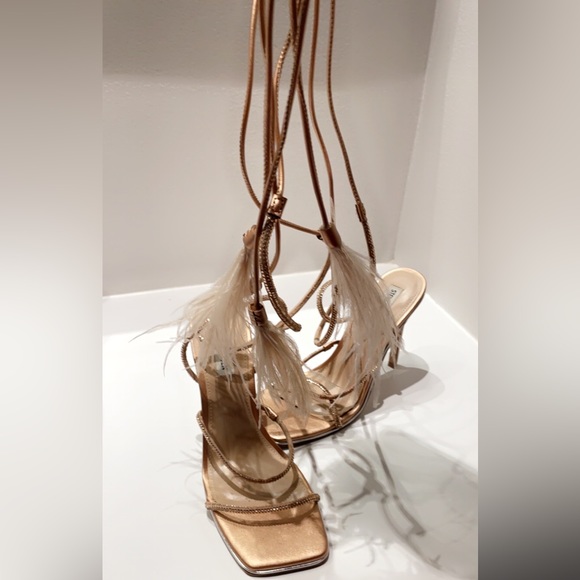 Steve Madden Sexy Women’s Heels - Picture 3 of 4